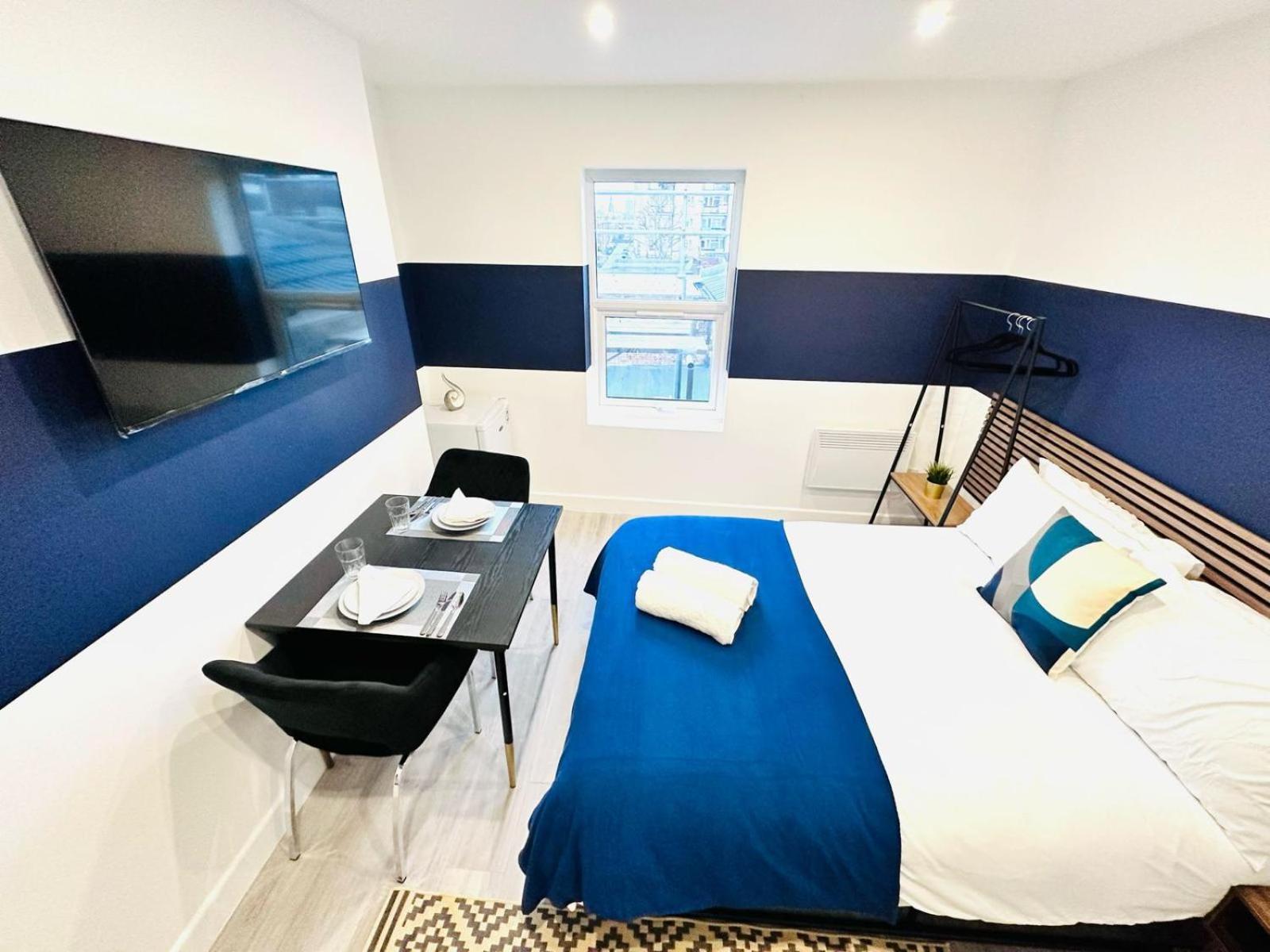 London 58 Blue House City Center Studio, Top Spot 외부 사진