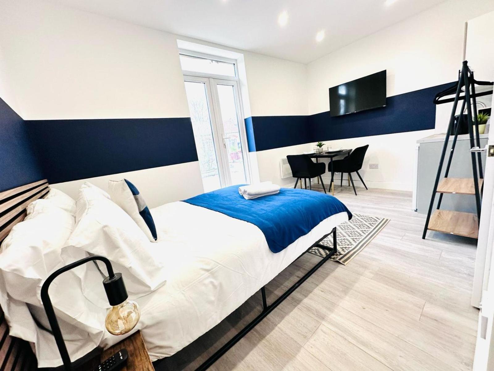 London 58 Blue House City Center Studio, Top Spot 외부 사진