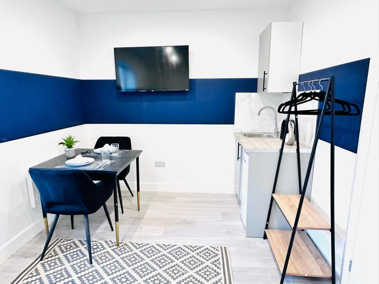 London 58 Blue House City Center Studio, Top Spot 외부 사진