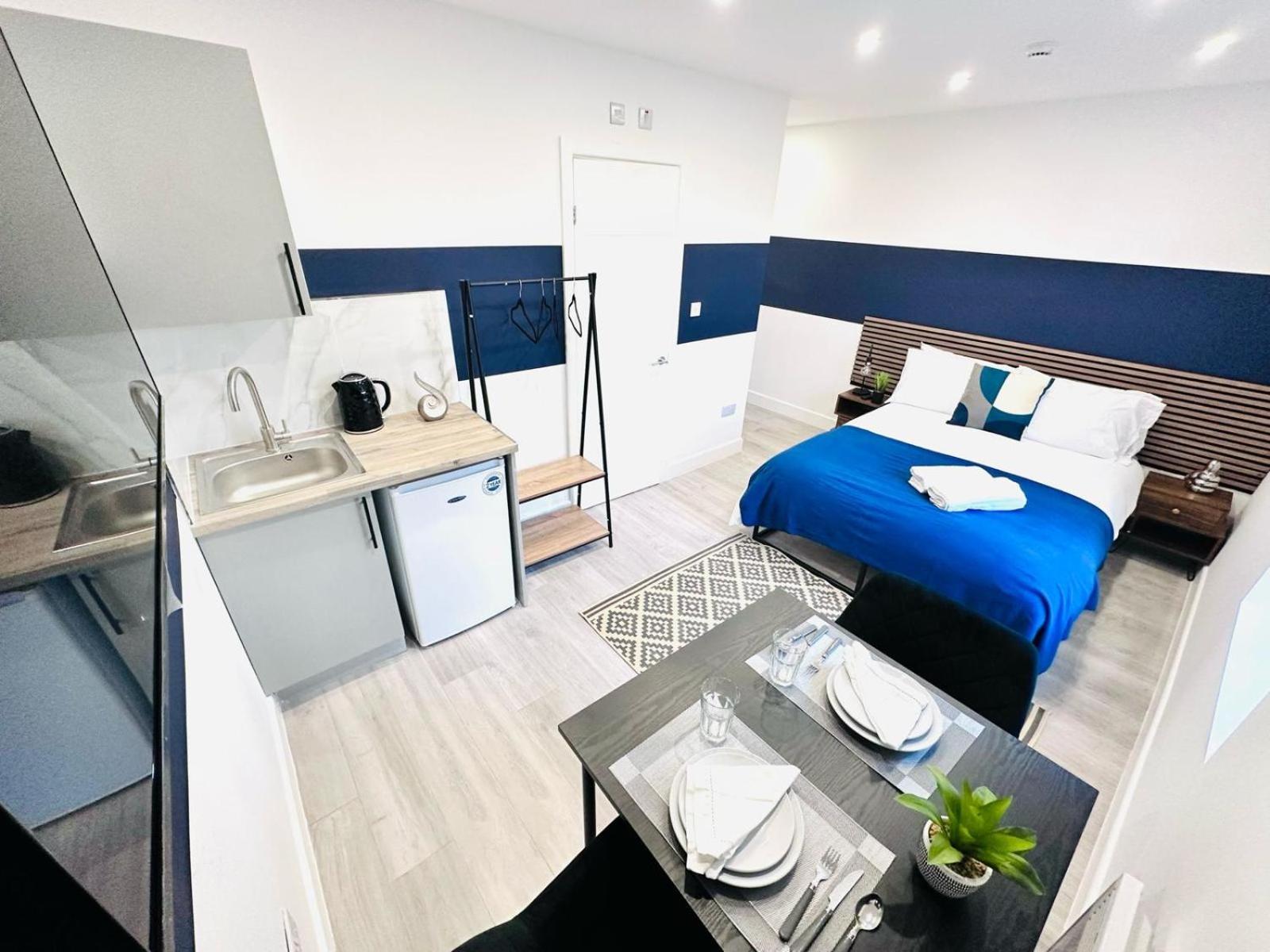 London 58 Blue House City Center Studio, Top Spot 외부 사진